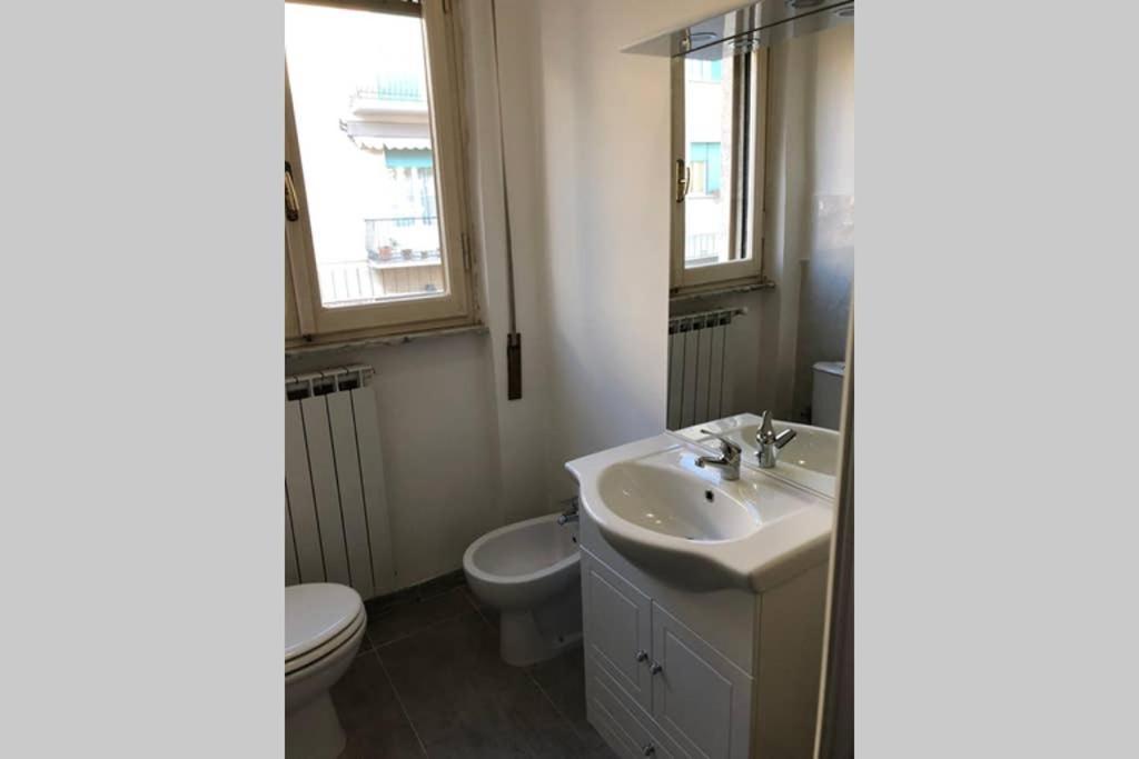 Casa Adele Apartment Viareggio Bagian luar foto